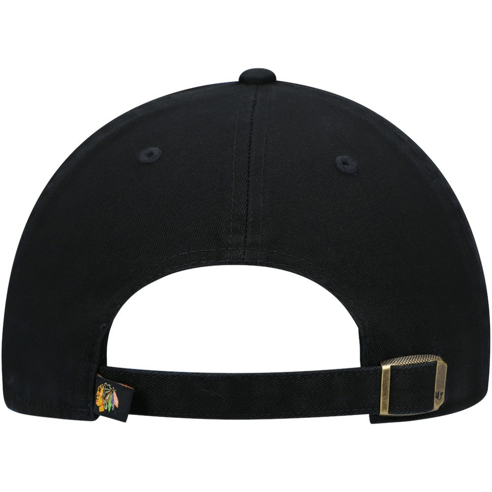 Chicago Blackhawks '47 Team Clean Up Adjustable Hat - Black | 47 brand Lifestyle