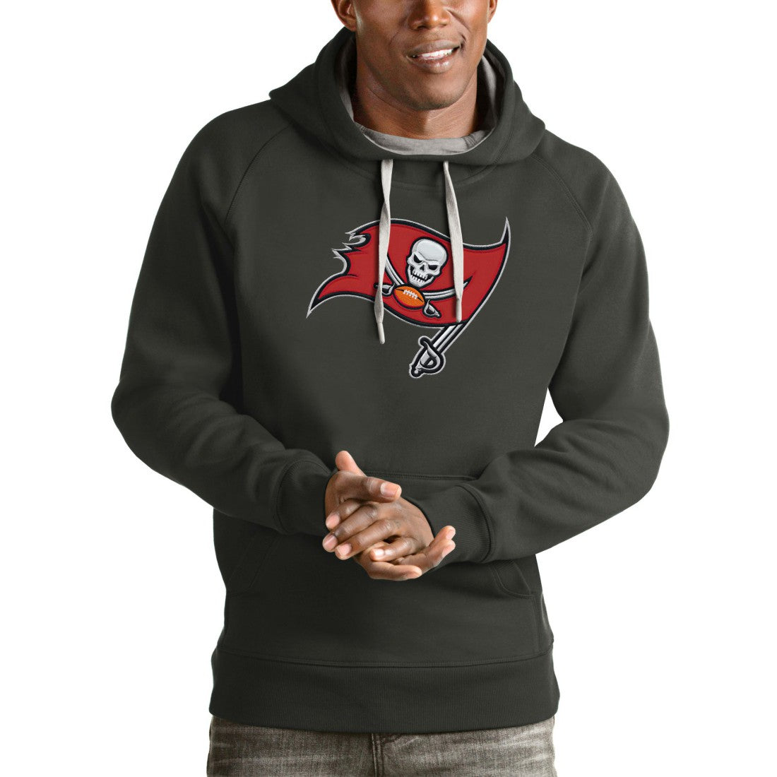 Tampa Bay Buccaneers Antigua Victory Pullover Hoodie - Charcoal - NFL