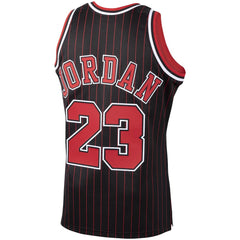 Mitchell & Ness Michael Jordan Chicago Bulls 1995/96 Hardwood Classics Authentic Jersey Black
