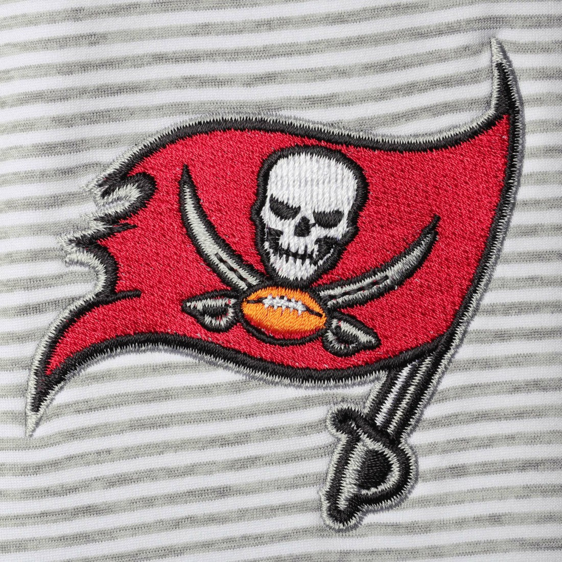 Tampa Bay Buccaneers Vineyard Vines Women's Sankaty Shep Half-Zip Pullover Top - Heather Gray - NFL