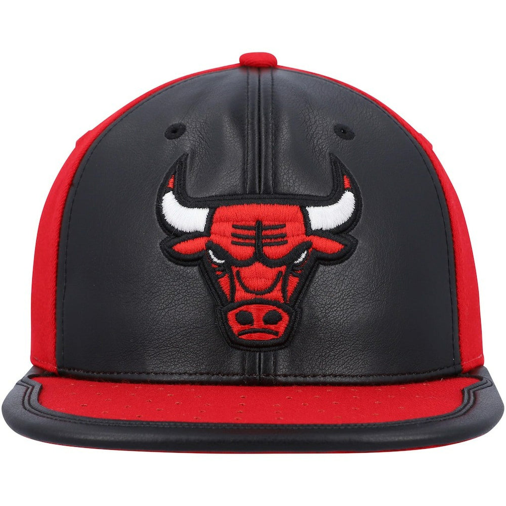 Mitchell & Ness Chicago Bulls Day One Snapback Hat Black/Red