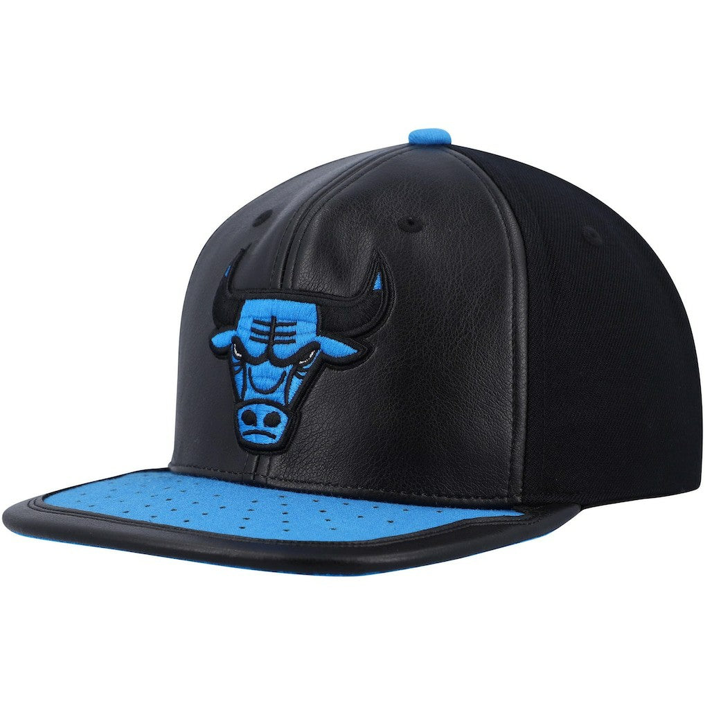 Mitchell & Ness Chicago Bulls Day One Snapback Hat Black/Royal