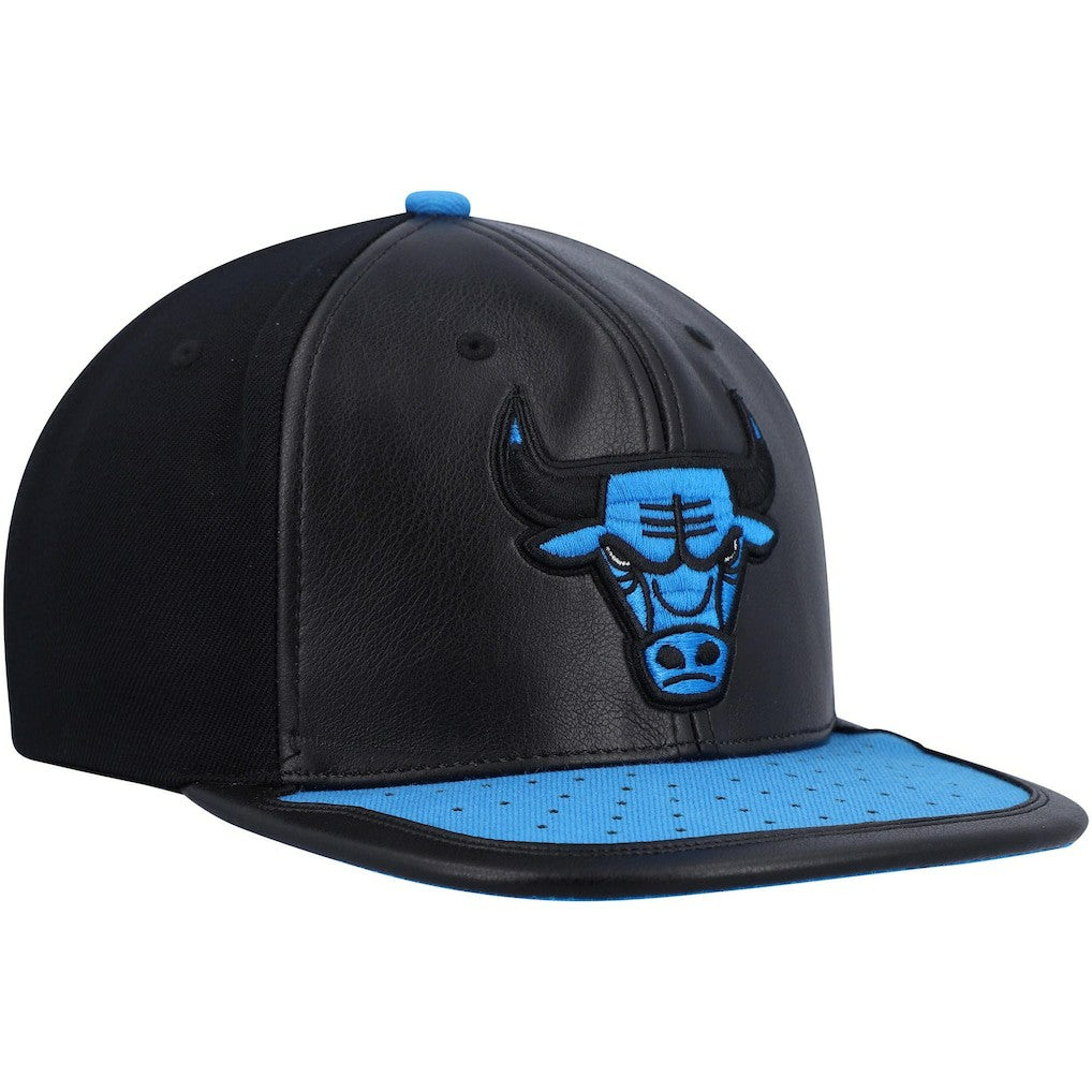 Mitchell & Ness Chicago Bulls Day One Snapback Hat Black/Royal