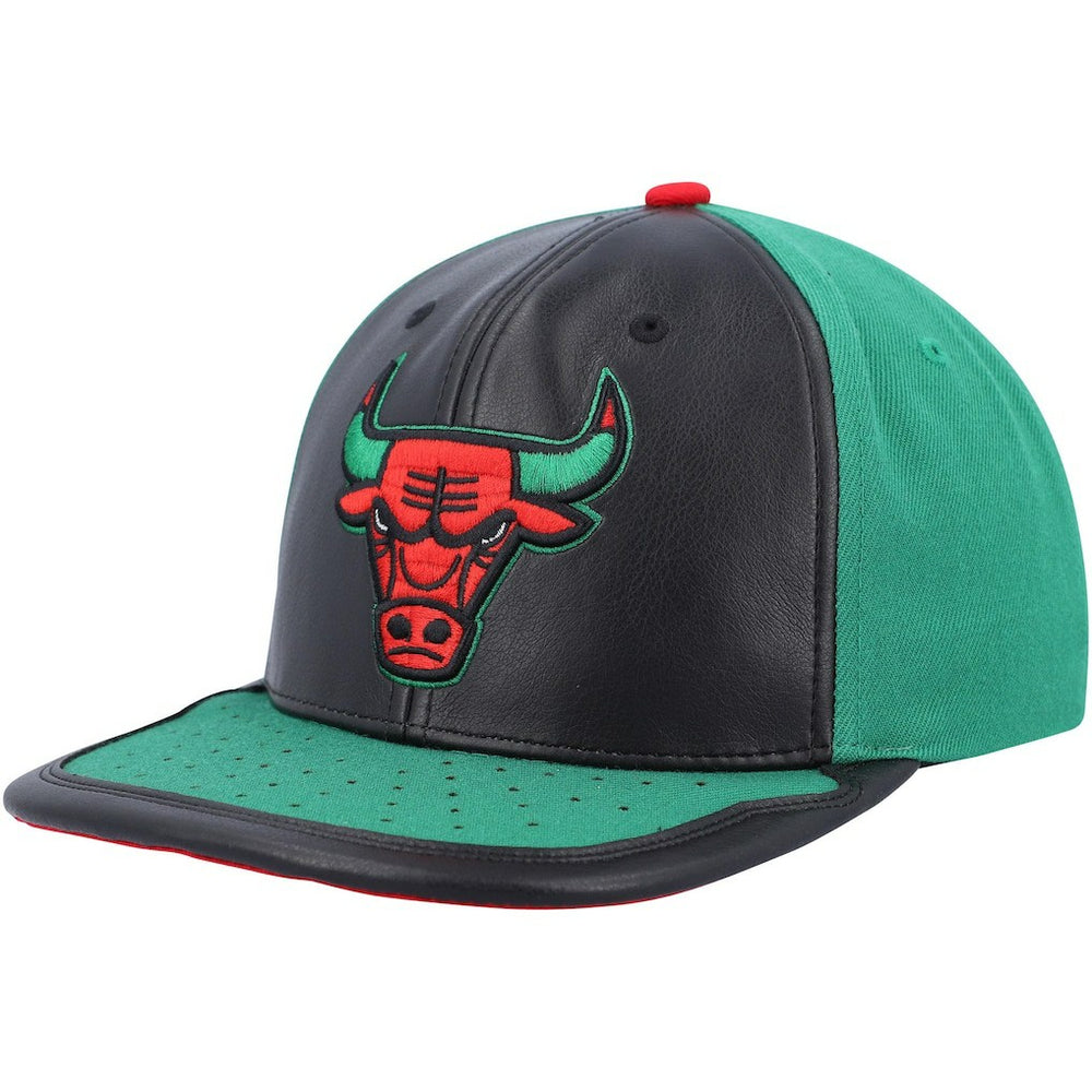 Mitchell & Ness Chicago Bulls Day One Snapback Hat Black/Green