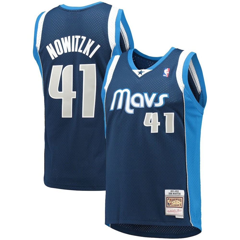 Mitchell & Ness Dirk Nowitzki Dallas Mavericks 2011/12 Hardwood Classics Swingman Jersey Navy