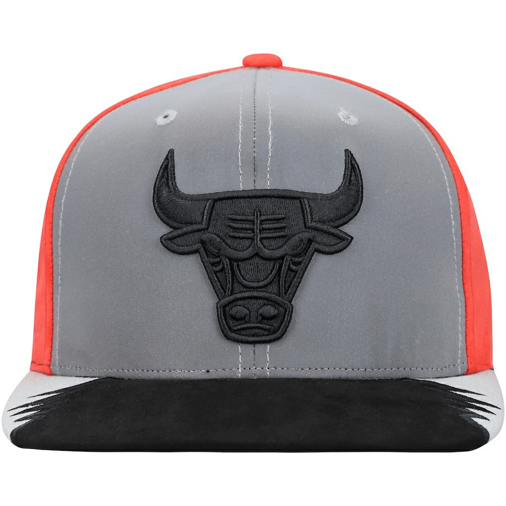 Mitchell & Ness Chicago Bulls Day 5 Snapback Hat Gray/Red