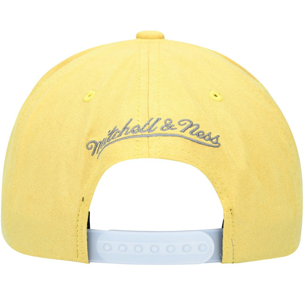 Mitchell & Ness Chicago Bulls Day 5 Snapback Hat Gray/Yellow