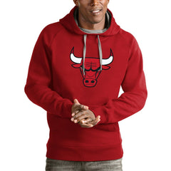 Chicago Bulls Antigua Logo Victory Pullover Hoodie Red