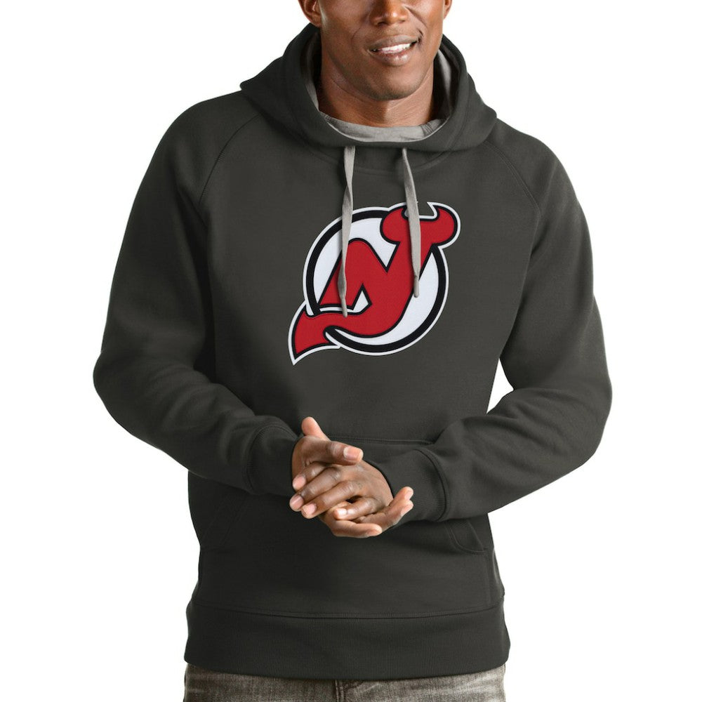 New Jersey Devils Antigua Logo Victory Pullover Hoodie - Charcoal | NHL Lifestyle