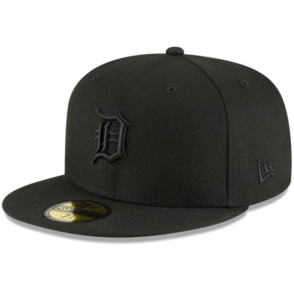 Detroit Tigers New Era Black on Black 59FIFTY Fitted Hat Online