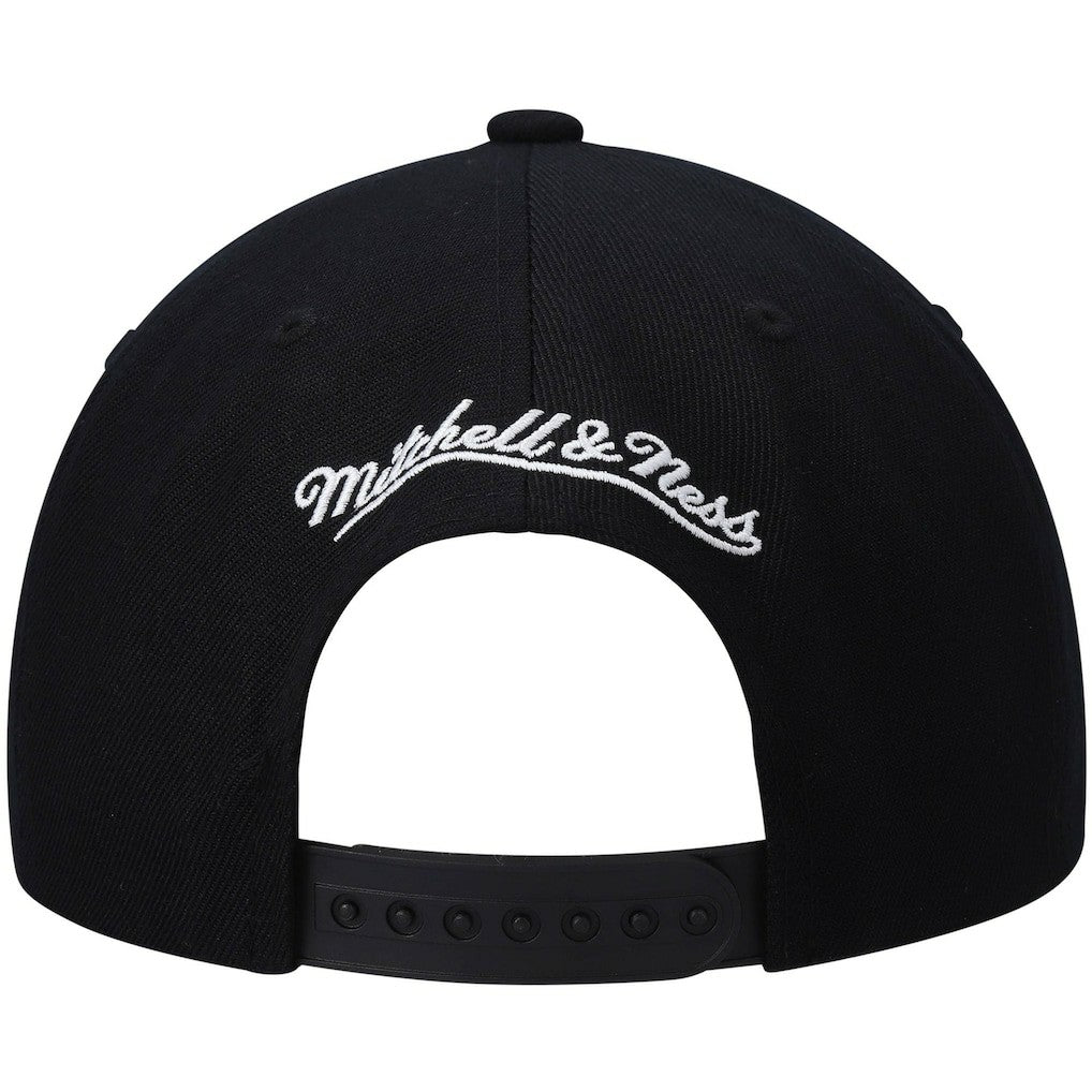 Mitchell & Ness Golden State Warriors Hardwood Classics Script 2.0 Snapback Hat Black