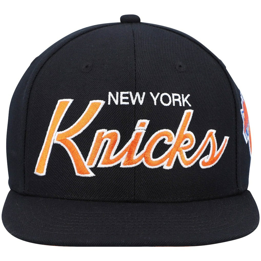 Mitchell & Ness New York Knicks Hardwood Classics Script 2.0 Snapback Hat Black