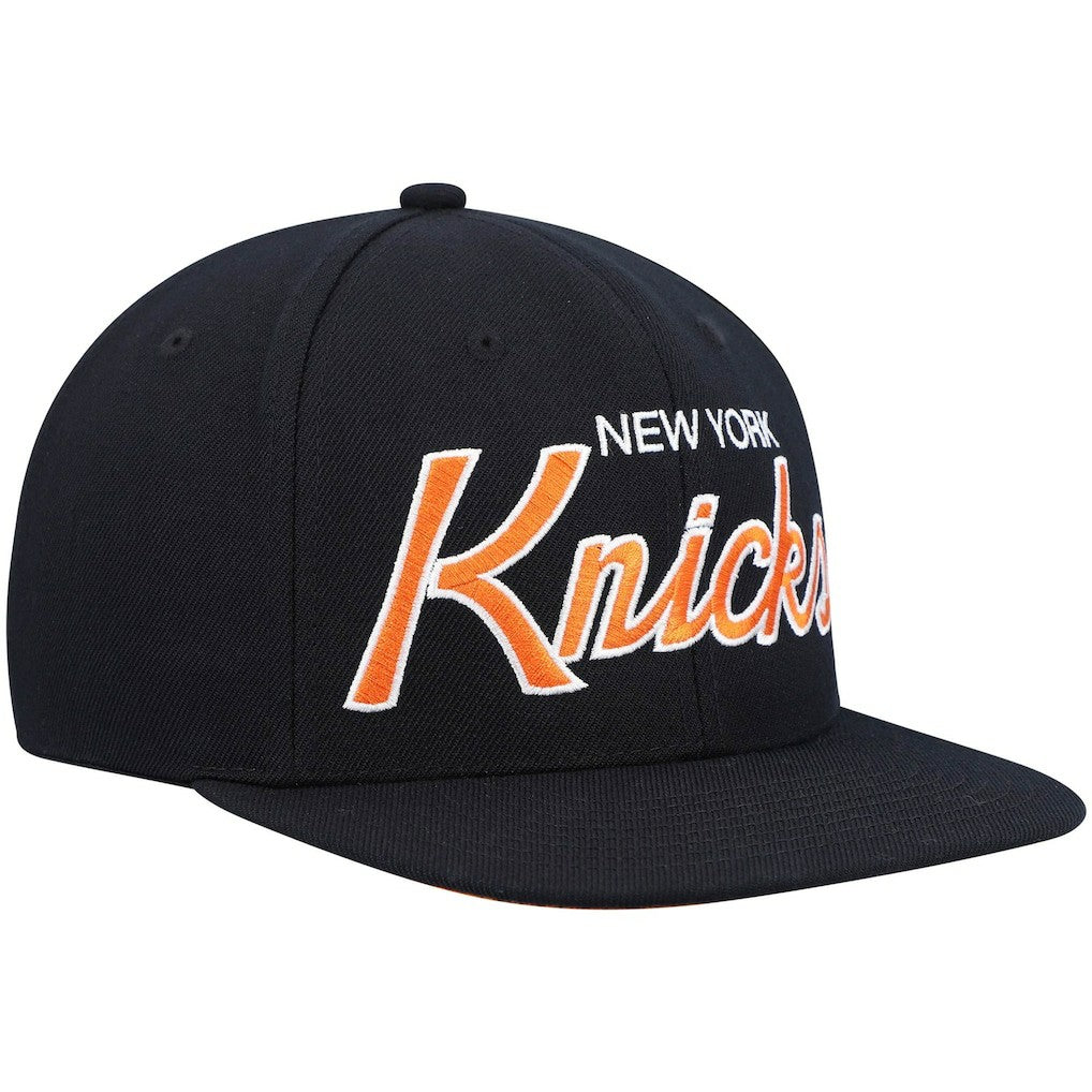 Mitchell & Ness New York Knicks Hardwood Classics Script 2.0 Snapback Hat Black