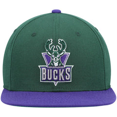 Mitchell & Ness Milwaukee Bucks Hardwood Classics Team Two-Tone 2.0 Snapback Hat Green/Purple