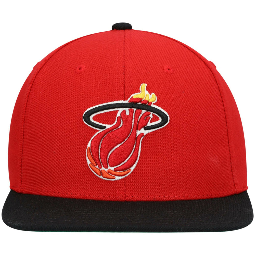 Mitchell & Ness Miami Heat Hardwood Classics Team Two-Tone 2.0 Snapback Hat Red/Black