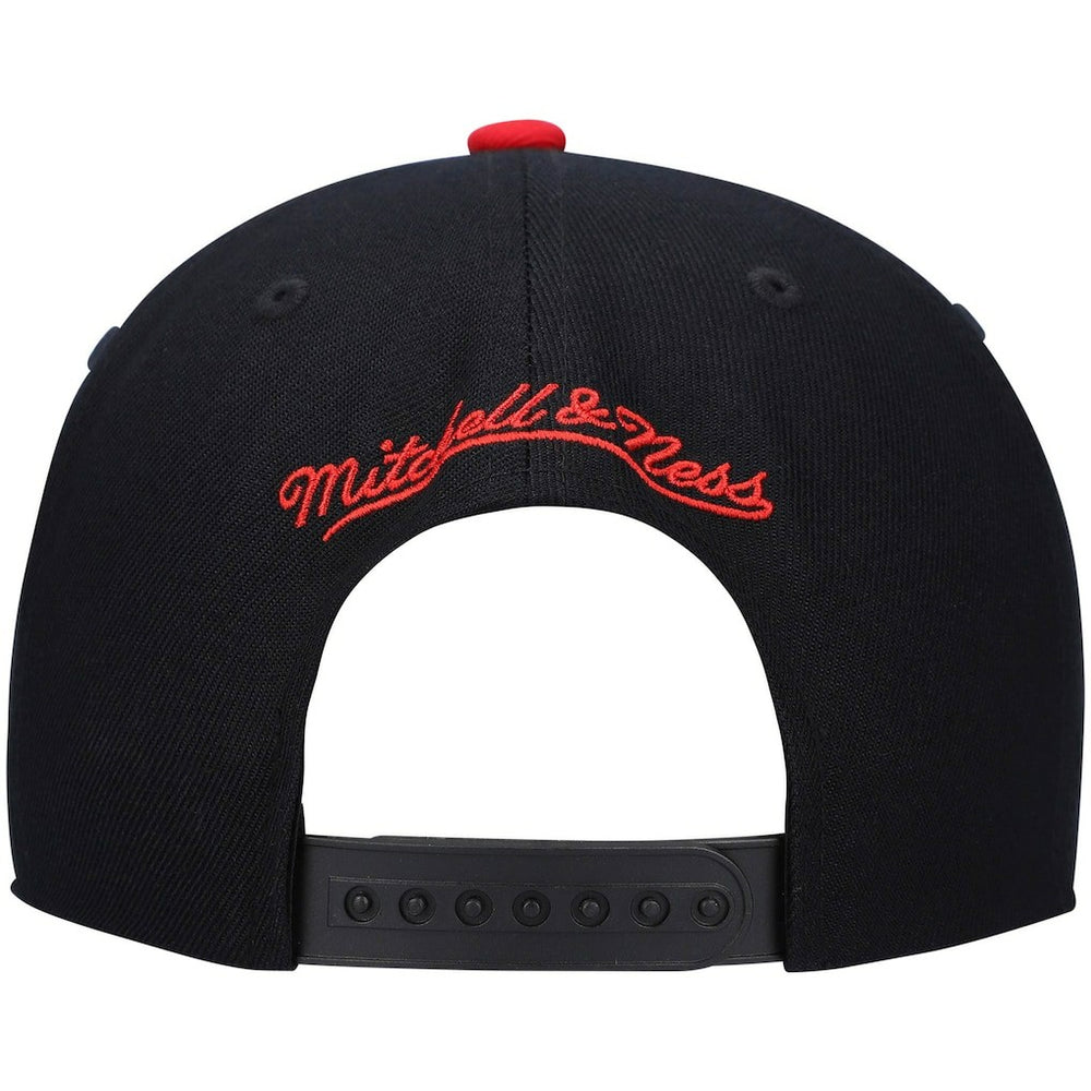 Mitchell & Ness Philadelphia 76ers Hardwood Classics Team Two-Tone 2.0 Snapback Hat Black/Red