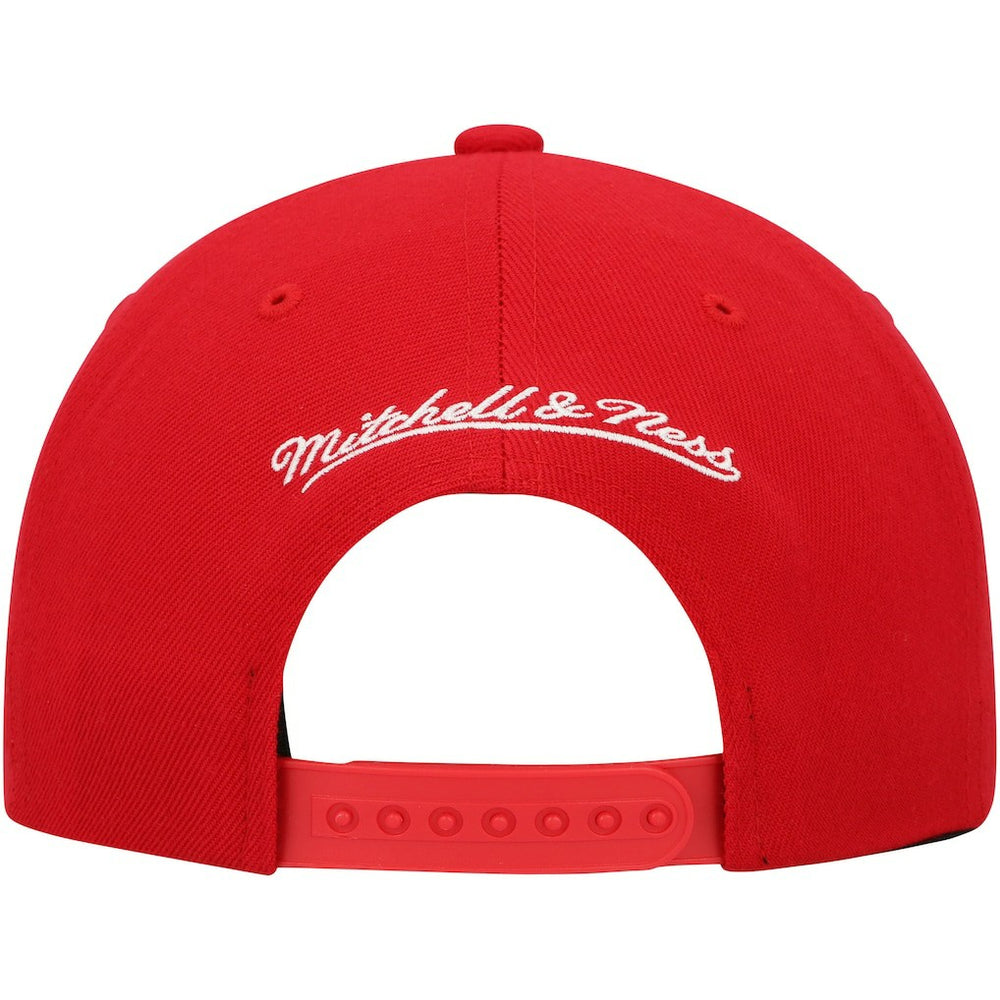 Mitchell & Ness Atlanta Hawks Hardwood Classics Team Ground 2.0 Snapback Hat Red