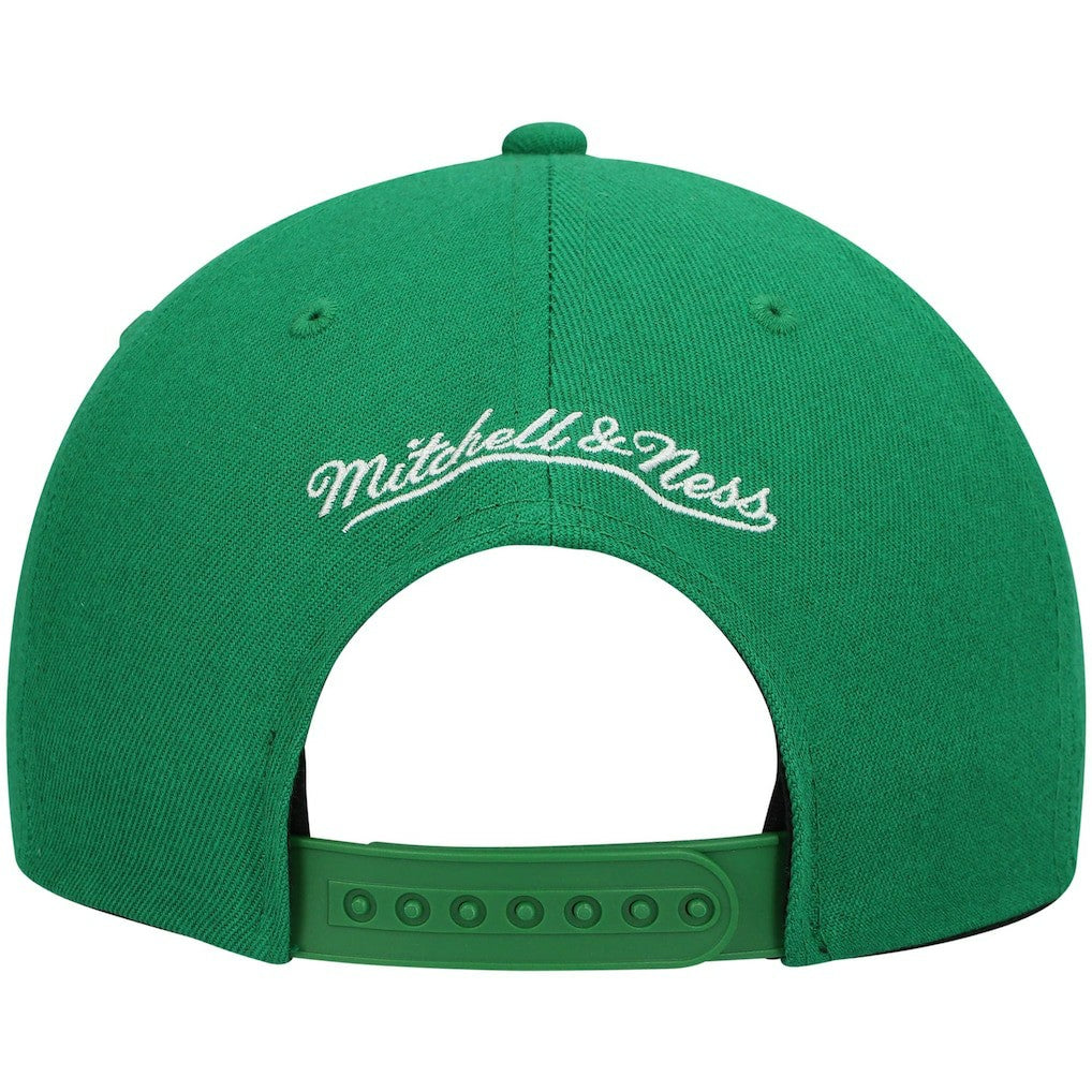Mitchell & Ness Dallas Mavericks Hardwood Classics Team Ground 2.0 Snapback Hat Green