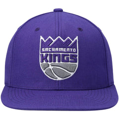 Mitchell & Ness Sacramento Kings Ground 2.0 Snapback Hat Purple
