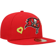 Tampa Bay Buccaneers New Era Chain Stitch Heart 59FIFTY Fitted Hat - Scarlet - NFL