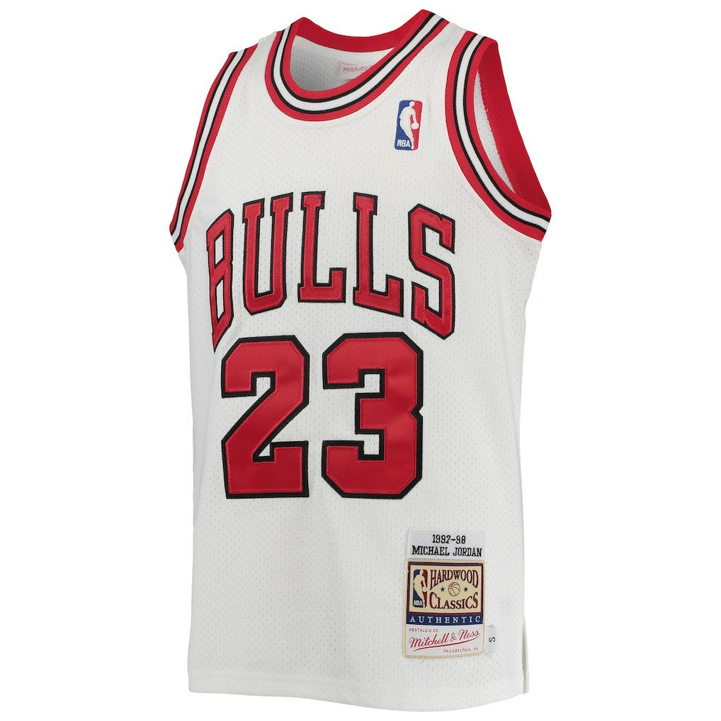 Mitchell & Ness Michael Jordan Chicago Bulls Youth 1997/98 Hardwood Classics Authentic Jersey White