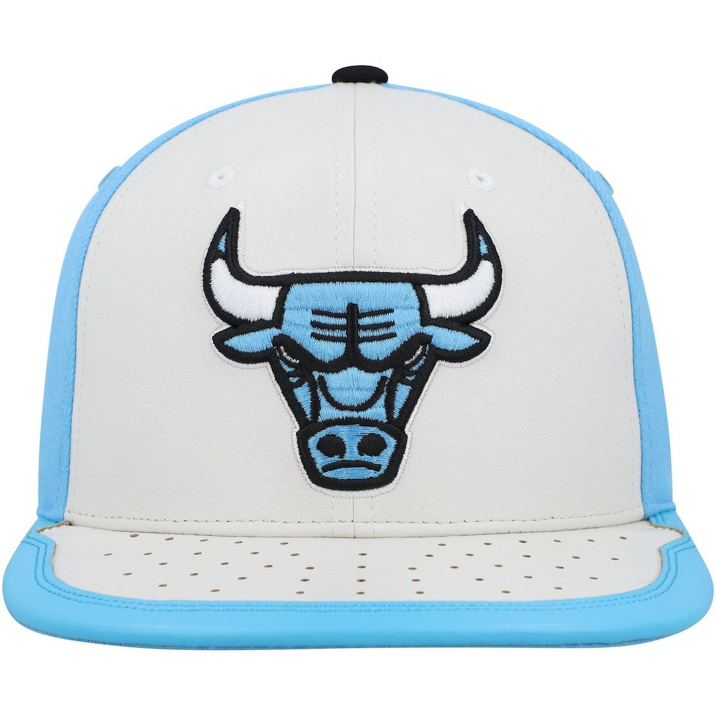 Mitchell & Ness Chicago Bulls Day One Snapback Hat White/Light Blue