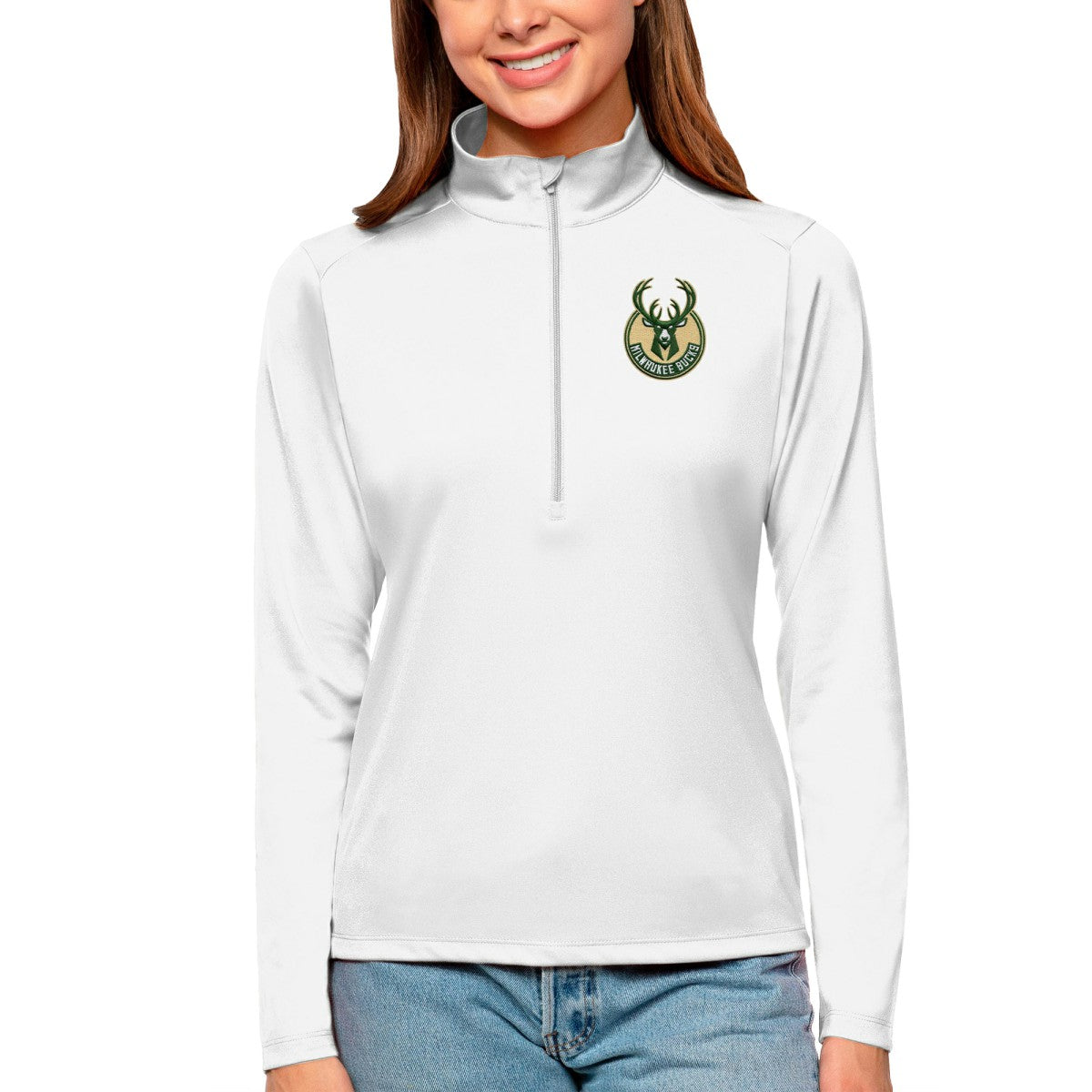 Milwaukee Bucks Antigua Women's Tribute Half-Zip Top White