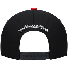 Mitchell & Ness Philadelphia 76ers Hardwood Classics Low Big Face Snapback Hat Black/Red