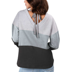 Las Vegas Raiders Touch Women's Outfield Deep V-Back Waist Length Pullover Sweatshirt - Heather Gray/Black - NFL