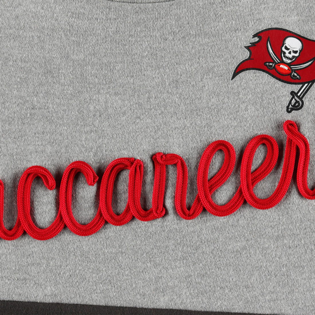 Tampa Bay Buccaneers Touch Women's Outfield Deep V-Back Waist Length Pullover Sweatshirt - Heather Gray/Red - NFL