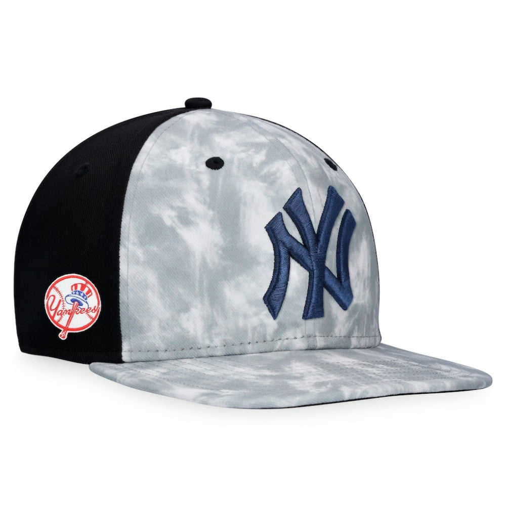 New York Yankees Majestic Smoke Dye Snapback Hat Discount