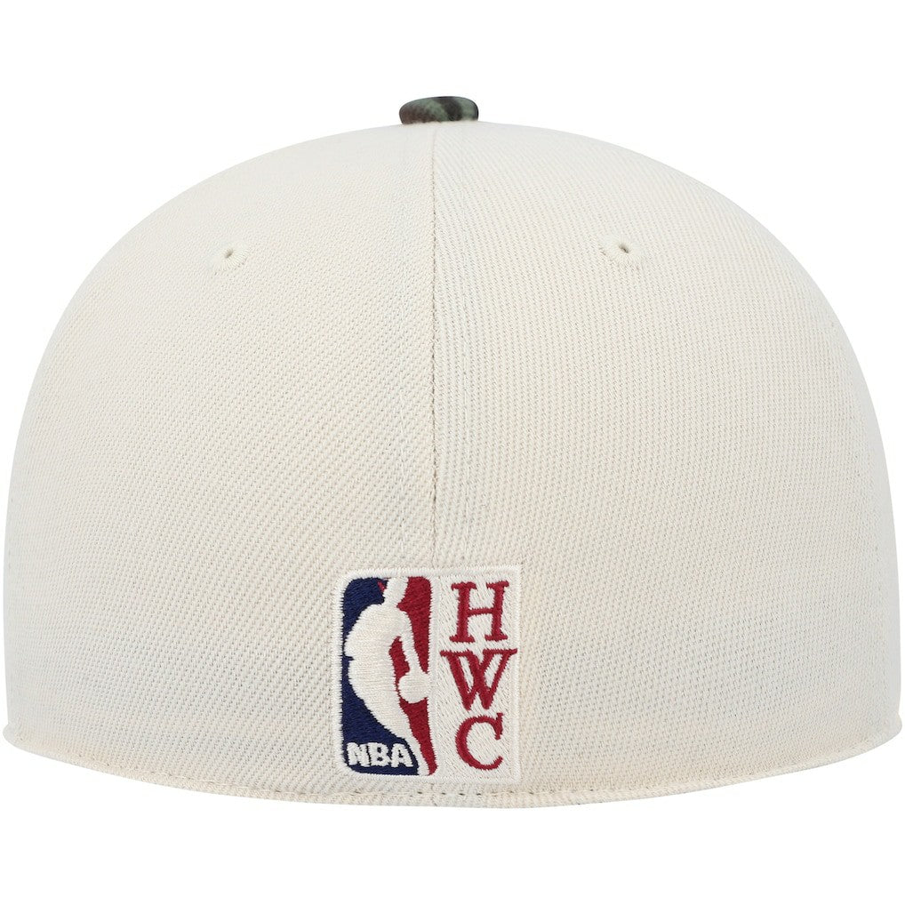 Mitchell & Ness Philadelphia 76ers Hardwood Classics 1976 NBA All-Star Game Off White Camo Fitted Hat Cream/Camo