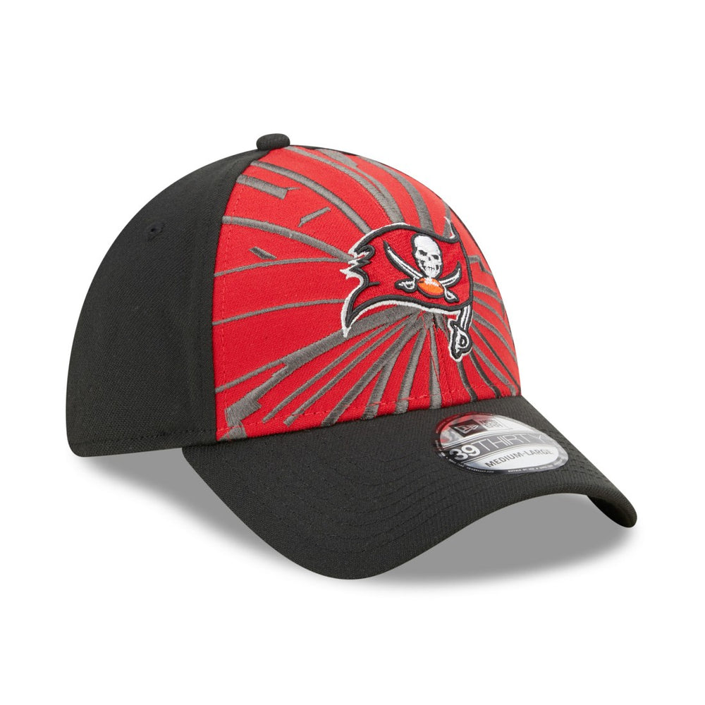 Tampa Bay Buccaneers New Era Shattered 39THIRTY Flex Hat - Red/Black - NFL