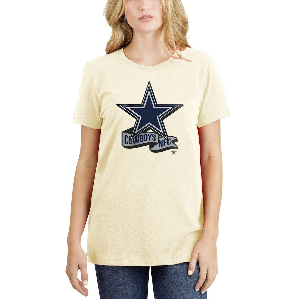 Dallas Cowboys New Era Women's Chrome Sideline T-Shirt - Cream - NFL