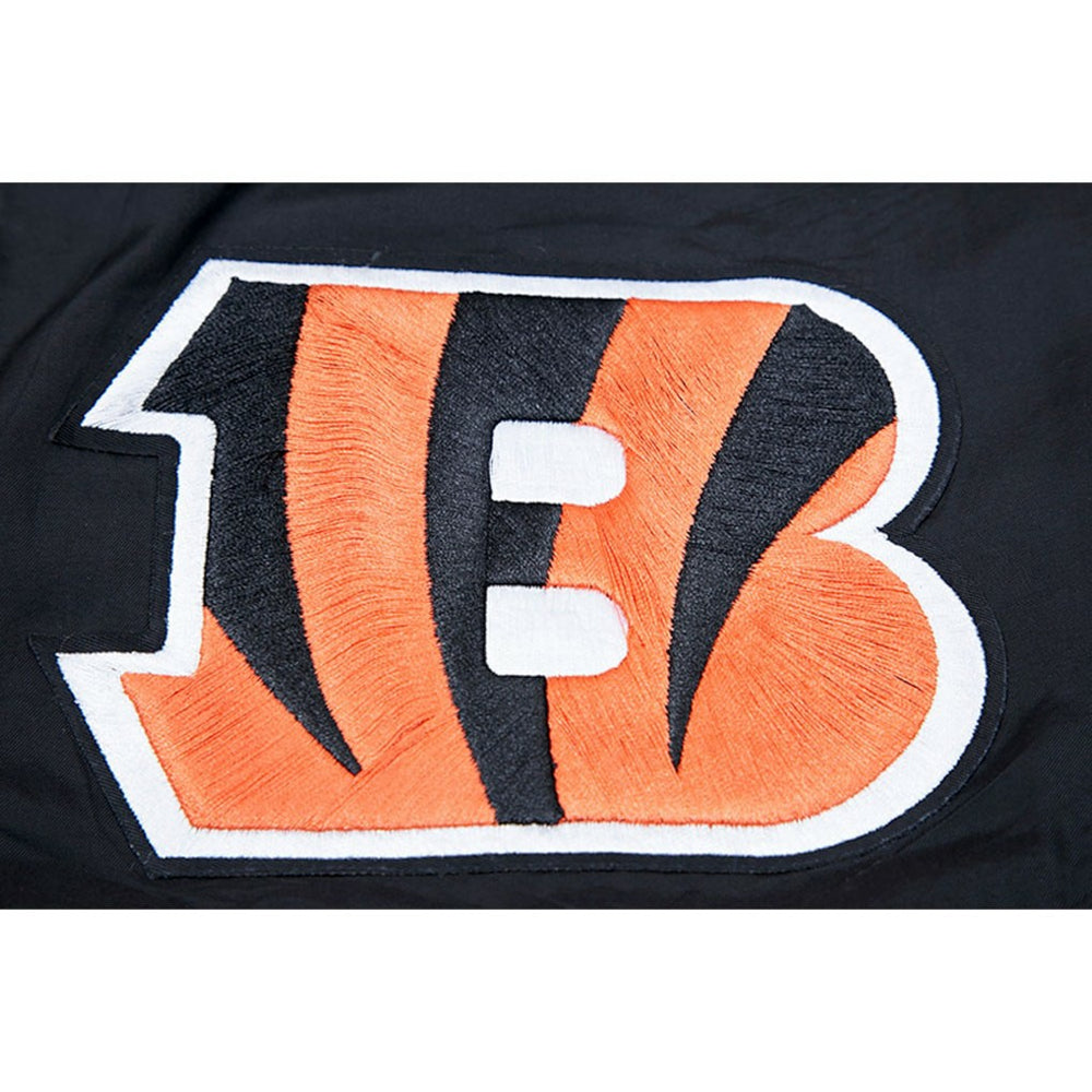 Cincinnati Bengals Pro Standard Woven Shorts - Black - NFL