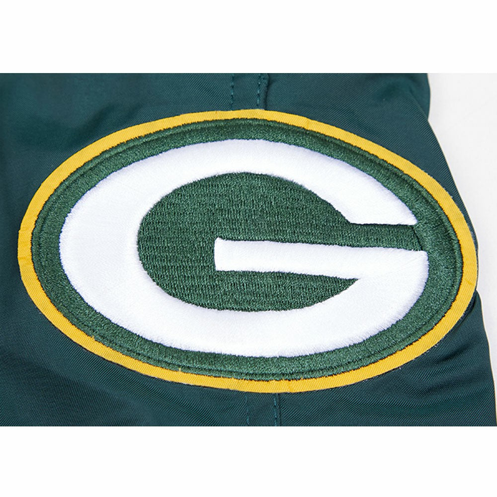 Green Bay Packers Pro Standard Woven Shorts - Green - NFL