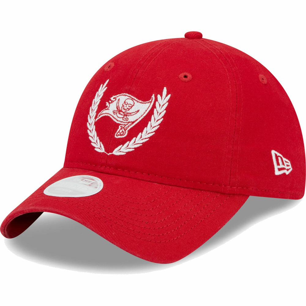 Tampa Bay Buccaneers New Era Women's Leaves 9TWENTY Adjustable Hat - Red - NFL