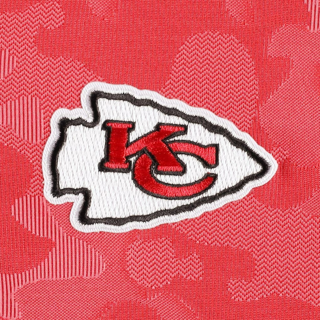 Kansas City Chiefs Antigua Brigade Quarter-Zip Sweatshirt - Red - NFL