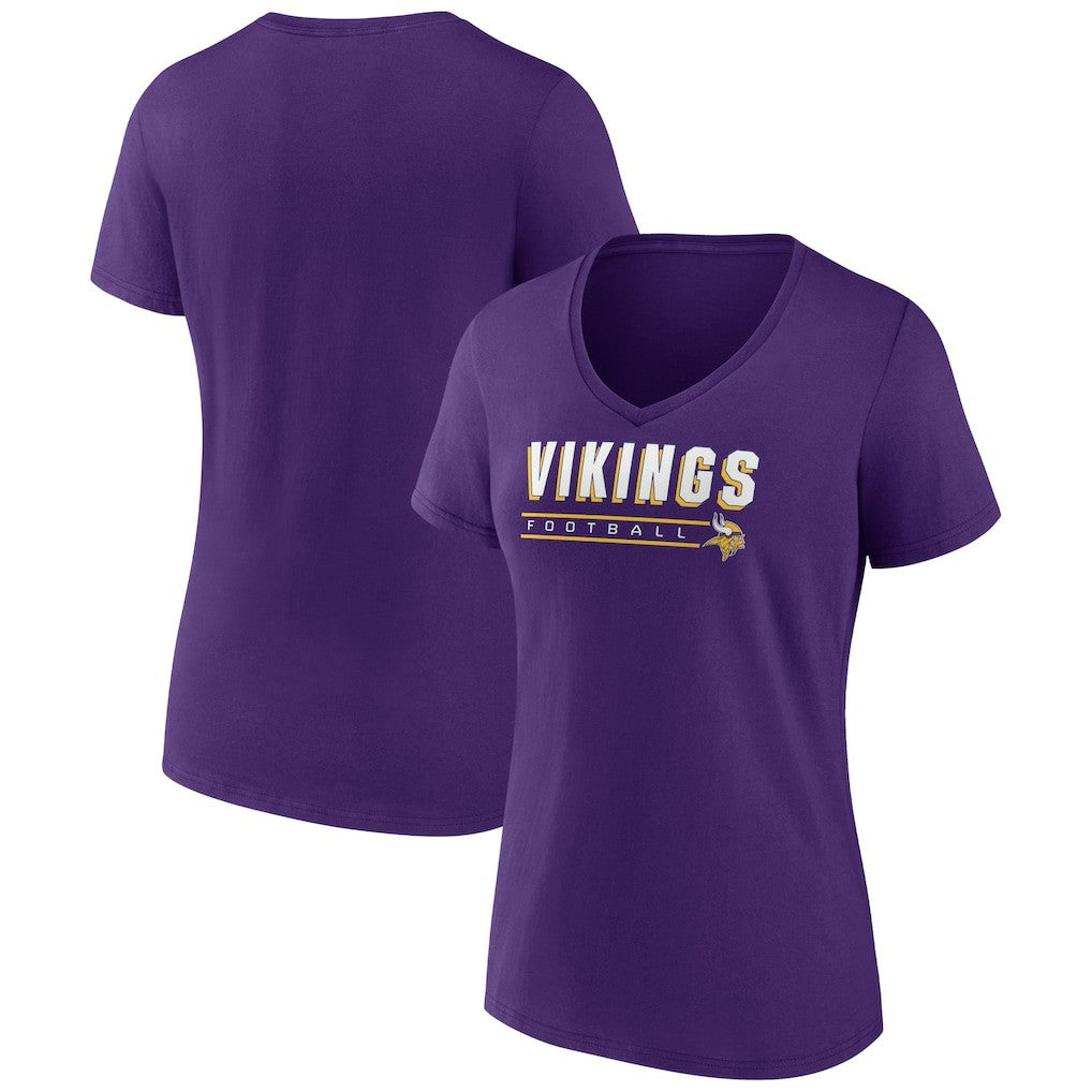 Minnesota Vikings Women's Primary Play V-Neck T-Shirt - Purple - NFL