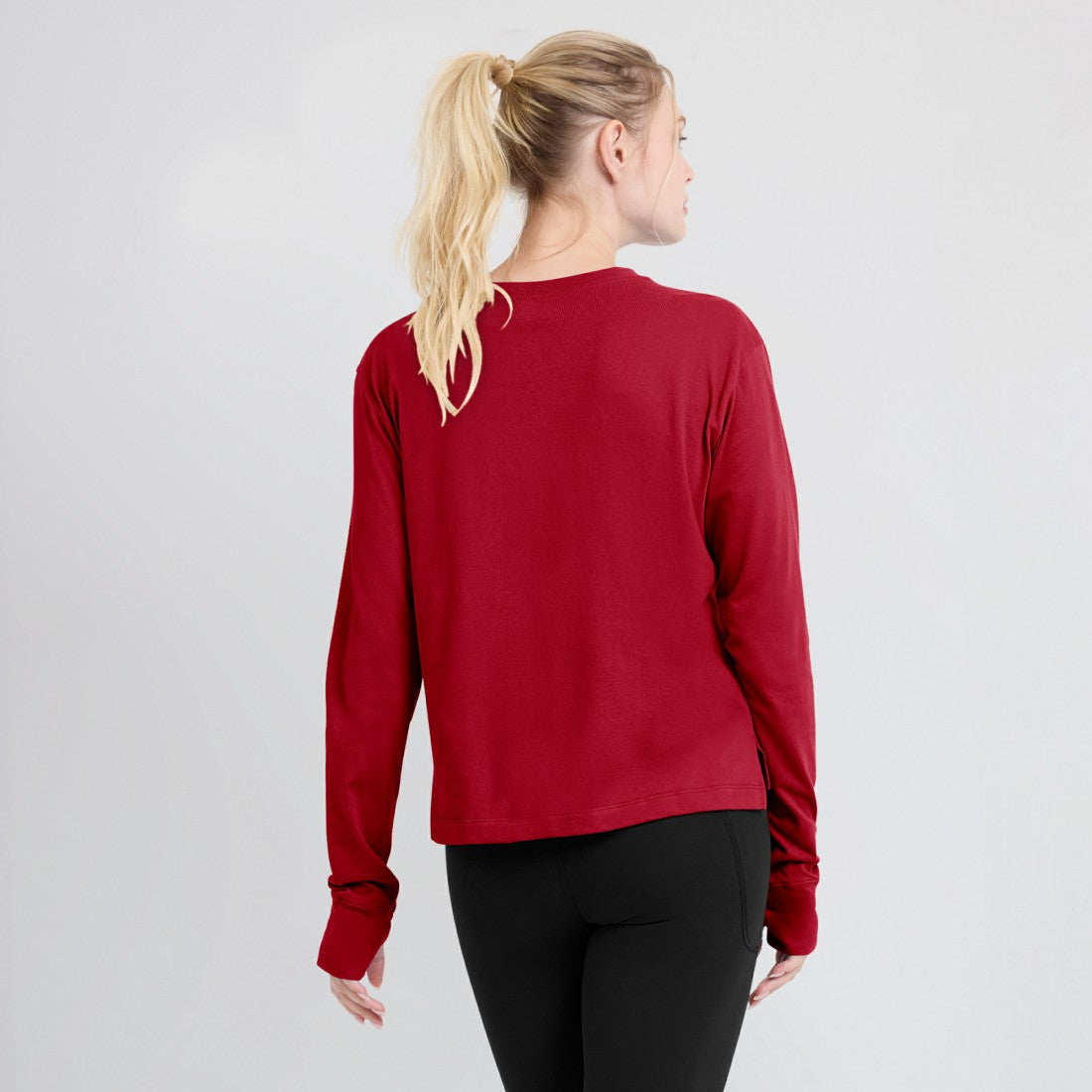 Tampa Bay Buccaneers Women's Modest Crop Performance Long Sleeve T-Shirt - Red - Nike