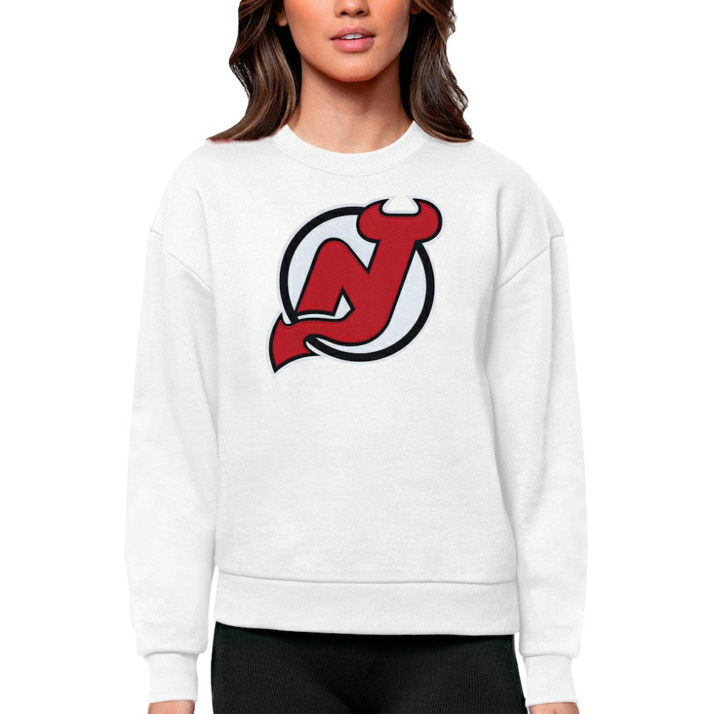 New Jersey Devils Antigua Women's Team Logo Victory Crewneck Pullover Sweatshirt - White | NHL on sale