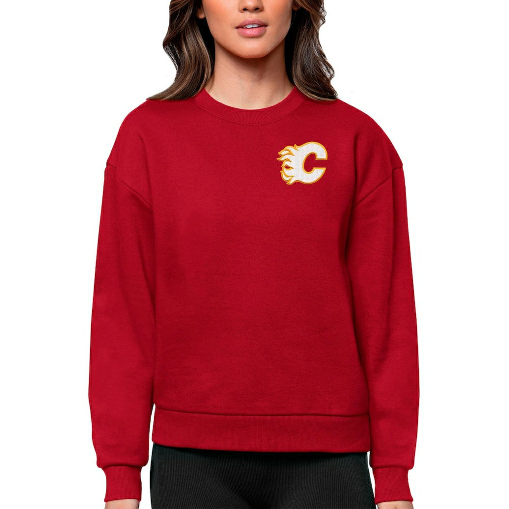Calgary Flames Antigua Women's Victory Crewneck Pullover Sweatshirt - Red | NHL near me