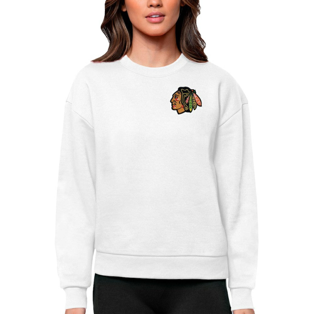 Chicago Blackhawks Antigua Women's Victory Crewneck Pullover Sweatshirt - White | NHL sale