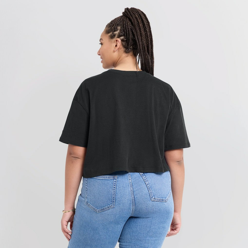 Fanatics Chicago Bulls Women's Elements Super Soft Boxy Cropped T-Shirt Black
