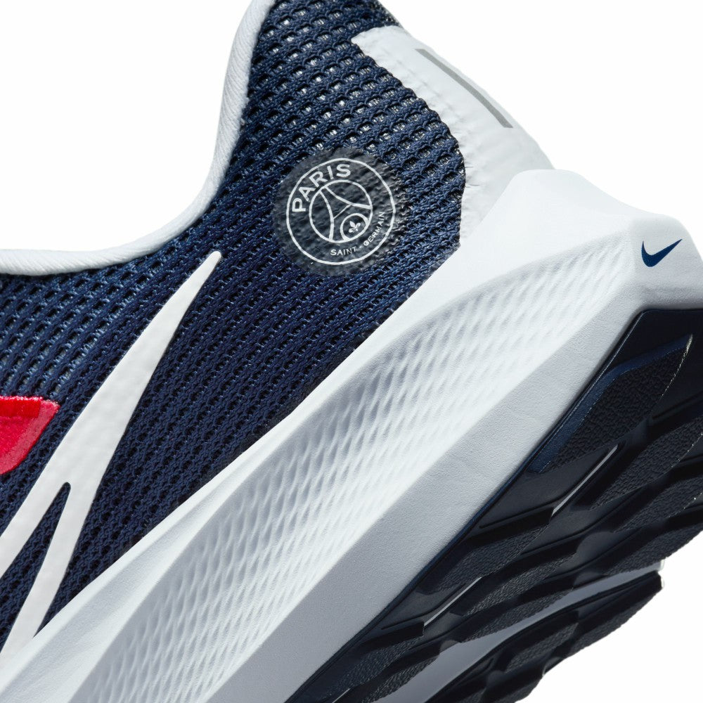 Nike - Paris Saint-Germain Unisex Pegasus 40 Road Running Shoe - Black