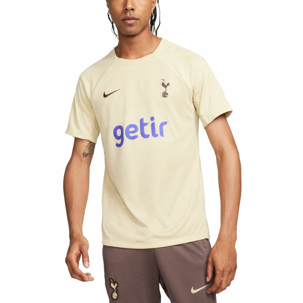 Nike - Tottenham Hotspur 2023/24 Strike Training Top - Gold