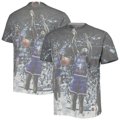 Mitchell & Ness Detroit Pistons Above the Rim Graphic T-Shirt