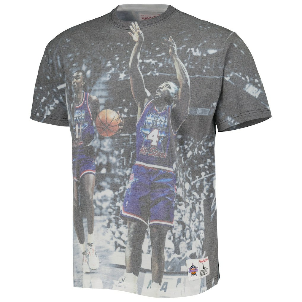 Mitchell & Ness Detroit Pistons Above the Rim Graphic T-Shirt