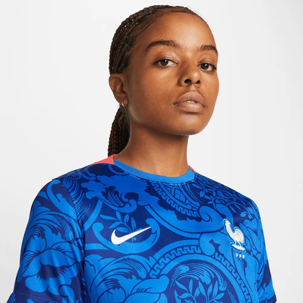 Nike - France Women's EC22 Home Soccer Jersey - Hyper Cobalt-Siren Red