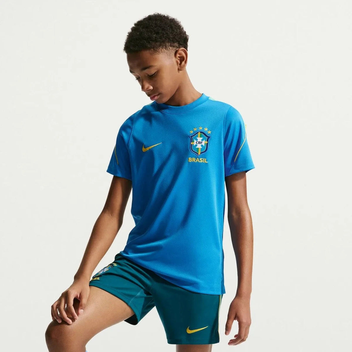 Nike - 2026-27 Brazil Youth Strike Top